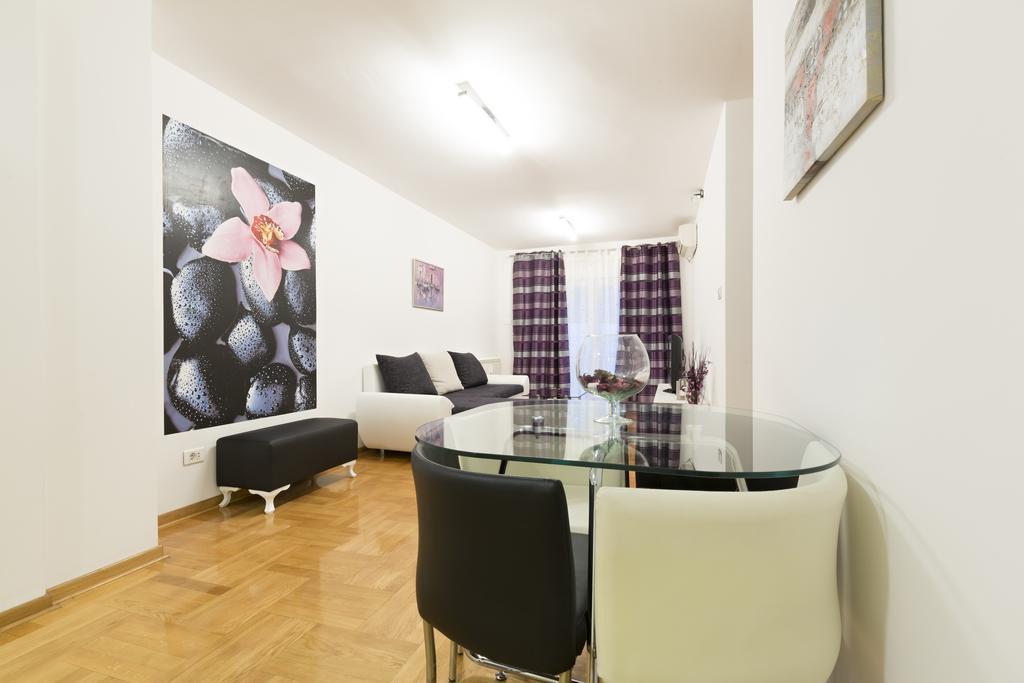 Prima Apartmani Beograd Room photo