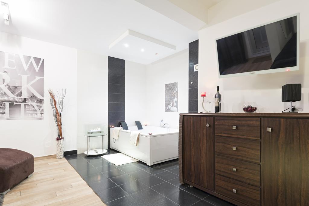 Prima Apartmani Beograd Room photo